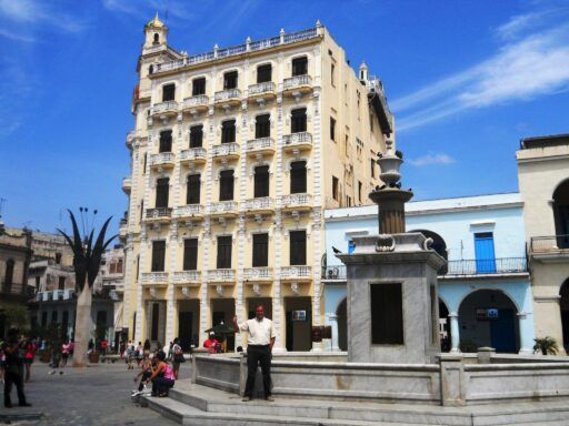 Daniel HenryThomas en La Habana, Cuba